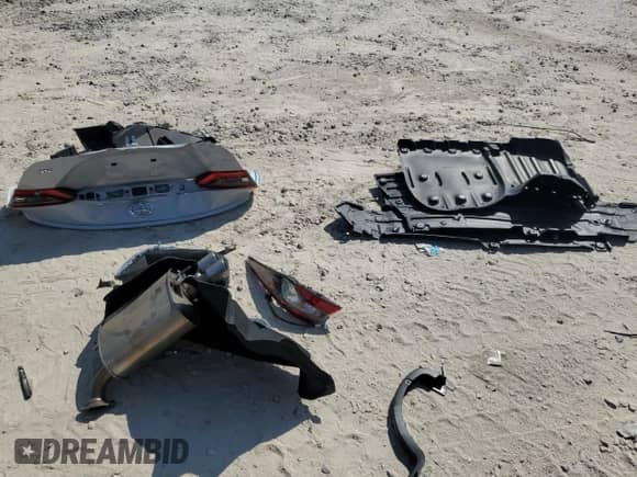 2023 Toyota Camry SE Nightshade с VIN 4T1T11AK2PU175980, выставлен на аукционе Copart как лот 81013745 с пробегом 22 900 миль миль и Списание • Salvage title. История ставок и продаж доступна на DreamBid. Изображение 12.