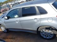 ✅ 2011 Mitsubishi Outlander SE • VIN: JA4AP4AU2BZ016010 • Lot: 43518835. Wystawiony na IAAI z przebiegiem 151 984 mil. Bezpłatny archiwum sprzedaży aukcyjnych z USA i szczegółowy raport historii pojazdu na DreamBid. Zdjęcie 14.