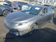 ✅ 2016 Lincoln MKZ Hybrid • VIN: 3LN6L2LU9GR632545 • Lot: 43595387. Wystawiony na IAAI z przebiegiem 56 075 mil. Bezpłatny archiwum sprzedaży aukcyjnych z USA i szczegółowy raport historii pojazdu na DreamBid. Zdjęcie 2.
