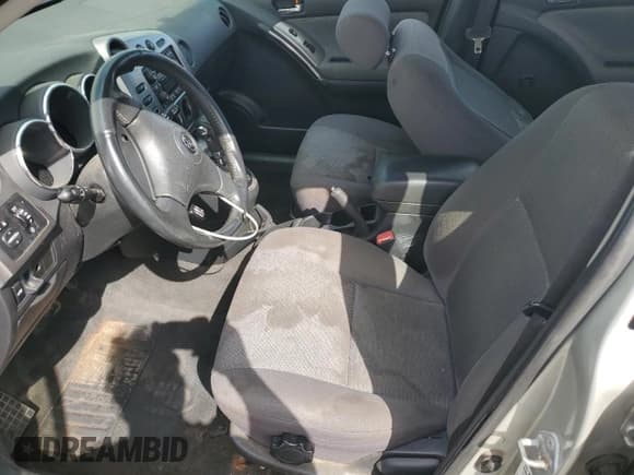 ✅ 2004 Toyota Matrix Std • VIN: 2T1LR32EX4C233425 • Лот: 70006065. Опубликован ранее на Copart с пробегом 224 125 миль. Бесплатный доступ к архиву аукционных продаж из США и подробный отчёт об истории автомобиля на DreamBid. Изображение 7.