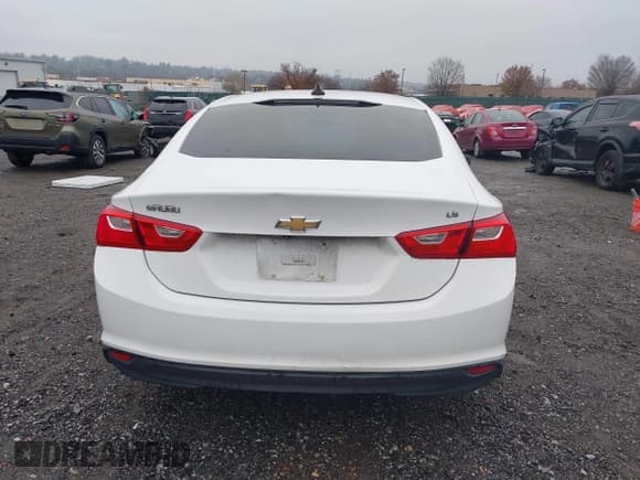 ✅ 2016 Chevrolet Malibu LS • VIN: 1G1ZC5ST0GF212075 • Лот: 43780075. Опубликован ранее на IAAI с пробегом 178 428 миль. Бесплатный доступ к архиву аукционных продаж из США и подробный отчёт об истории автомобиля на DreamBid. Изображение 16.