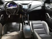 ✅ 2016 Hyundai Veloster Turbo • VIN: KMHTC6AE9GU273115 • Lot: 86998524. Wystawiony na Copart z przebiegiem 62 285 mil. Bezpłatny archiwum sprzedaży aukcyjnych z USA i szczegółowy raport historii pojazdu na DreamBid. Zdjęcie 8.