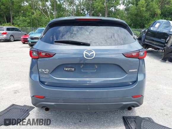✅ 2023 Mazda CX-5 S Preferred • VIN: JM3KFBCM8P0172232 • Lot: 43135812. Wystawiony na IAAI z przebiegiem 46 052 mil. Bezpłatny archiwum sprzedaży aukcyjnych z USA i szczegółowy raport historii pojazdu na DreamBid. Zdjęcie 16.