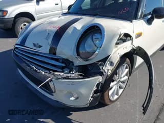 ✅ 2015 MINI Hardtop 4 Door • VIN: WMWXS5C53FT828416 • Lot: 43603010. Wystawiony na IAAI z przebiegiem 153 548 mil. Bezpłatny archiwum sprzedaży aukcyjnych z USA i szczegółowy raport historii pojazdu na DreamBid. Zdjęcie 6.