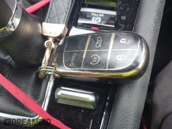 ✅ 2024 Jeep Compass Limited • VIN: 3C4NJDCN1RT116423 • Lot: 43223073. Wystawiony na IAAI z przebiegiem 14 126 mil. Bezpłatny archiwum sprzedaży aukcyjnych z USA i szczegółowy raport historii pojazdu na DreamBid. Zdjęcie 11.