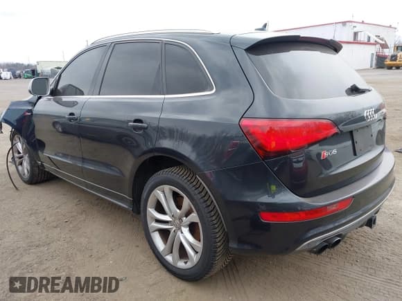 ✅ 2014 Audi SQ5 Premium Plus • VIN: WA1CGAFP4EA126084 • Lot: 41678066. Listed on IAAI with 154,131 mi. Free auction sales archive from the USA and detailed vehicle history report at DreamBid. Image 3.