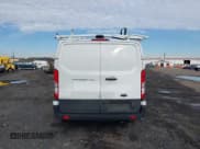 ✅ 2021 Ford Transit Cargo • VIN: 1FTBR1Y85MKA06966 • Lot: 43540742. Wystawiony na IAAI z przebiegiem 111 471 mil. Bezpłatny archiwum sprzedaży aukcyjnych z USA i szczegółowy raport historii pojazdu na DreamBid. Zdjęcie 16.