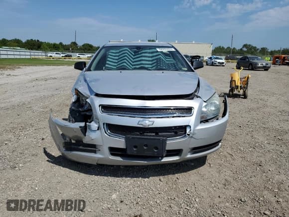 ✅ 2010 Chevrolet Malibu 1LS • VIN: 1G1ZB5EB8A4143676 • Lot: 68265924. Listed on Copart with 120,097 mi. Free auction sales archive from the USA and detailed vehicle history report at DreamBid. Image 5.