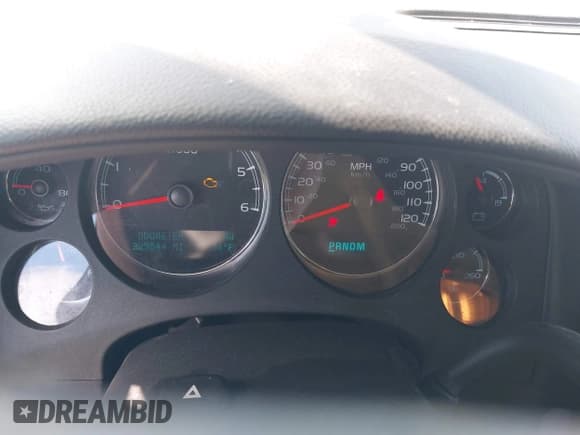 ✅ 2012 Chevrolet Silverado 1500 LTZ • VIN: 3GCPKTE7XCG230435 • Lot: 42315345. Wystawiony na IAAI z przebiegiem 225 544 mil. Bezpłatny archiwum sprzedaży aukcyjnych z USA i szczegółowy raport historii pojazdu na DreamBid. Zdjęcie 7.