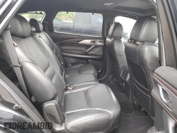 ✅ 2017 Mazda CX-9 Touring • VIN: JM3TCBCY0H0134561 • Lot: 64987525. Wystawiony na Copart z przebiegiem 121 483 mil. Bezpłatny archiwum sprzedaży aukcyjnych z USA i szczegółowy raport historii pojazdu na DreamBid. Zdjęcie 11.