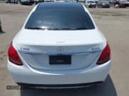 ✅ 2015 Mercedes-Benz C 300 Luxury • VIN: 55SWF4KB1FU034942 • Lot: 42384243. Listed on IAAI with 134,747 mi. Free auction sales archive from the USA and detailed vehicle history report at DreamBid. Image 16.