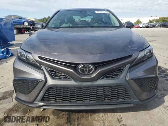 ✅ 2023 Toyota Camry SE • VIN: 4T1G11AK0PU725761 • Лот: 92032645. Опубликован ранее на Copart с пробегом 50 225 миль. Бесплатный доступ к архиву аукционных продаж из США и подробный отчёт об истории автомобиля на DreamBid. Изображение 5.