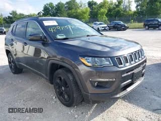 ✅ 2018 Jeep Compass Altitude • VIN: 3C4NJDBB3JT435723 • Лот: 42985780. Опубликован ранее на IAAI с пробегом 63 743 миль. Бесплатный доступ к архиву аукционных продаж из США и подробный отчёт об истории автомобиля на DreamBid. Изображение 1.