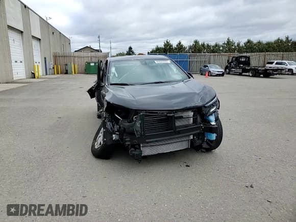 ✅ 2024 Chevrolet Equinox LT • VIN: 3GNAXUEG8RL286541 • Lot: 89626555. Wystawiony na Copart z przebiegiem 12 034 mil. Bezpłatny archiwum sprzedaży aukcyjnych z USA i szczegółowy raport historii pojazdu na DreamBid. Zdjęcie 15.