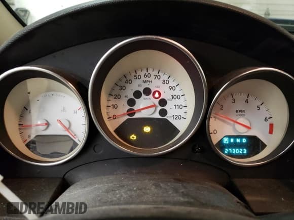 ✅ 2009 Dodge Caliber SXT • VIN: 1B3HB48A99D143909 • Лот: 81477544. Опубликован ранее на Copart с пробегом 273 023 миль. Бесплатный доступ к архиву аукционных продаж из США и подробный отчёт об истории автомобиля на DreamBid. Изображение 9.