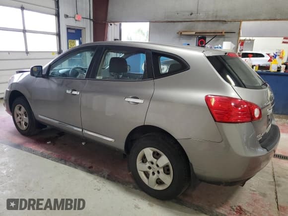 ✅ 2014 Nissan Rogue S • VIN: JN8AS5MV5EW709680 • Lot: 93079265. Listed on Copart with 126,945 mi. Free auction sales archive from the USA and detailed vehicle history report at DreamBid. Image 2.