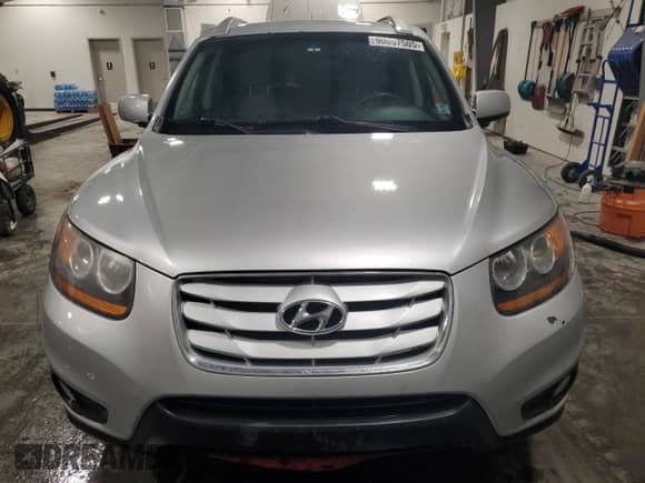 ✅ 2010 Hyundai Santa Fe GL • VIN: 5NMSGDAG0AH377291 • Лот: 90657505. Размещён на Copart с пробегом 282 446 миль миль. Получите бесплатный доступ к архиву аукционных продаж из США и посмотрите подробный отчёт об истории автомобиля на DreamBid. Изображение 5.
