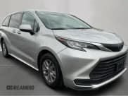 ✅ 2021 Toyota Sienna LE • VIN: 5TDKSKFC4MS036339 • Lot: 92942915. Listed on Copart with 203,232 mi. Free auction sales archive from the USA and detailed vehicle history report at DreamBid. Image 1.