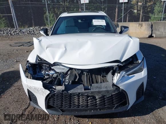 ✅ 2023 Lexus IS 350 F Sport • VIN: JTHGZ1E25P5027615 • Lot: 43502398. Listed on IAAI with 49,022 mi. Free auction sales archive from the USA and detailed vehicle history report at DreamBid. Image 12.