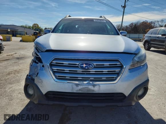 ✅ 2017 Subaru Outback Premium • VIN: 4S4BSACC7H3251067 • Lot: 92879845. Listed on Copart with 128,139 mi. Free auction sales archive from the USA and detailed vehicle history report at DreamBid. Image 5.
