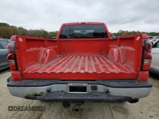 ✅ 2007 Chevrolet Silverado 2500HD Work Truck • VIN: 1GCHC24UX7E195718 • Lot: 90429595. Wystawiony na Copart z przebiegiem 430 083 mil. Bezpłatny archiwum sprzedaży aukcyjnych z USA i szczegółowy raport historii pojazdu na DreamBid. Zdjęcie 6.