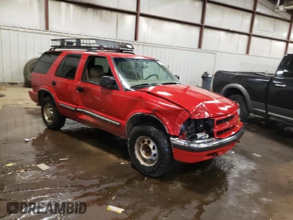 ✅ 2001 Chevrolet Blazer LT • VIN: 1GNDT13W81K209224 • Lot: 92832815. Listed on Copart with Not provided. Free auction sales archive from the USA and detailed vehicle history report at DreamBid. Image 4.
