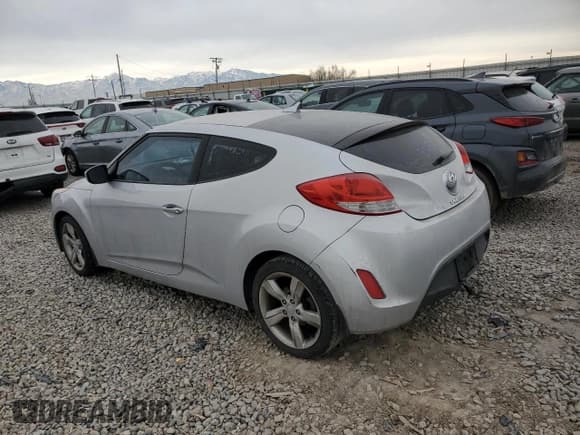✅ 2012 Hyundai Veloster w/Black Int • VIN: KMHTC6AD0CU052326 • Лот: 43603075. Опубликован ранее на Copart с пробегом Не указан. Бесплатный доступ к архиву аукционных продаж из США и подробный отчёт об истории автомобиля на DreamBid. Изображение 2.