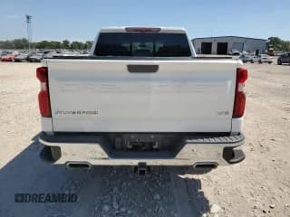 ✅ 2021 Chevrolet Silverado 1500 LTZ • VIN: 3GCUYGED5MG104516 • Lot: 70600264. Wystawiony na Copart z przebiegiem 84 904 mil. Bezpłatny archiwum sprzedaży aukcyjnych z USA i szczegółowy raport historii pojazdu na DreamBid. Zdjęcie 6.