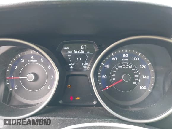 ✅ 2013 Hyundai Elantra GLS • VIN: 5NPDH4AE7DH268063 • Lot: 42269526. Listed on IAAI with 123,067 mi. Free auction sales archive from the USA and detailed vehicle history report at DreamBid. Image 7.