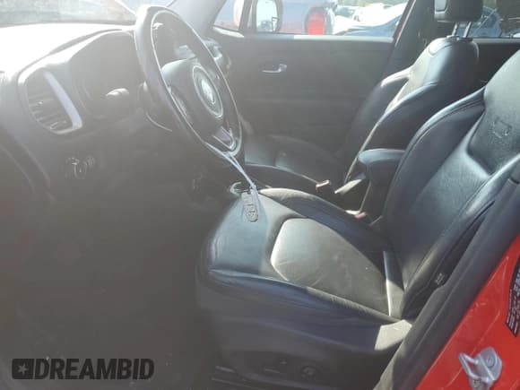 ✅ 2016 Jeep Renegade Limited • VIN: ZACCJBDT9GPD04801 • Лот: 69111125. Опубликован ранее на Copart с пробегом 100 123 миль. Бесплатный доступ к архиву аукционных продаж из США и подробный отчёт об истории автомобиля на DreamBid. Изображение 7.