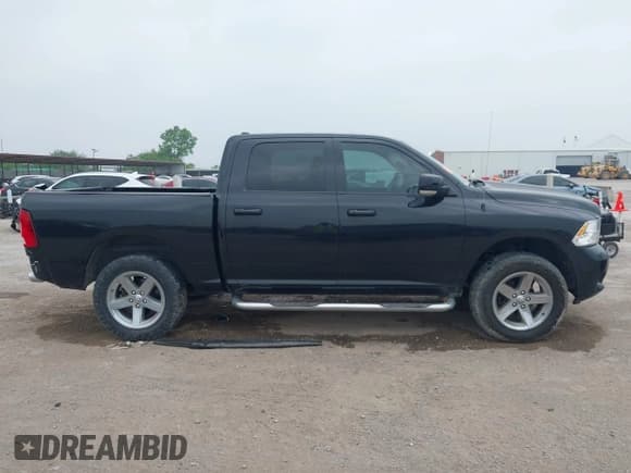 ✅ 2009 Dodge 1500 Laramie • VIN: 1D3HV13T59S778545 • Lot: 42271223. Wystawiony na IAAI z przebiegiem 183 190 mil. Bezpłatny archiwum sprzedaży aukcyjnych z USA i szczegółowy raport historii pojazdu na DreamBid. Zdjęcie 13.