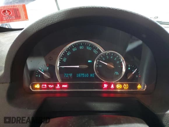 ✅ 2010 Chevrolet HHR 1LT • VIN: 3GNBABDB6AS617837 • Лот: 83870795. Опубликован ранее на Copart с пробегом 187 510 миль. Бесплатный доступ к архиву аукционных продаж из США и подробный отчёт об истории автомобиля на DreamBid. Изображение 9.