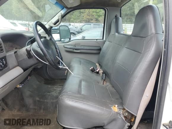 ✅ 1999 Ford F-250 XL • VIN: 1FTNF20L6XED16672 • Lot: 75525844. Listed on Copart with 237,076 mi. Free auction sales archive from the USA and detailed vehicle history report at DreamBid. Image 7.
