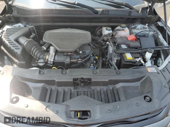 ✅ 2025 Chevrolet Blazer RS • VIN: 3GNKBKRS4SS101693 • Lot: 67095275. Listed on Copart with 9,392 mi. Free auction sales archive from the USA and detailed vehicle history report at DreamBid. Image 12.