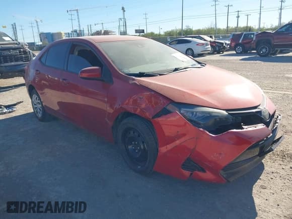 ✅ 2017 Toyota Corolla SE • VIN: 5YFBURHE4HP612074 • Лот: 43651894. Опубликован ранее на IAAI с пробегом 100 201 миль. Бесплатный доступ к архиву аукционных продаж из США и подробный отчёт об истории автомобиля на DreamBid. Изображение 1.