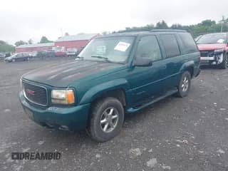 ✅ 2000 GMC Denali • VIN: 1GKEK63R1YR212575 • Lot: 42076971. Wystawiony na IAAI z przebiegiem 241 471 mil. Bezpłatny archiwum sprzedaży aukcyjnych z USA i szczegółowy raport historii pojazdu na DreamBid. Zdjęcie 2.