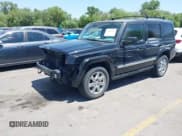 ✅ 2010 Jeep Commander Limited • VIN: 1J4RG5GT6AC146638 • Лот: 42391331. Опубликован ранее на IAAI с пробегом 142 609 миль. Бесплатный доступ к архиву аукционных продаж из США и подробный отчёт об истории автомобиля на DreamBid. Изображение 2.