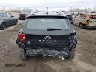 ✅ 2023 Hyundai Venue SEL • VIN: KMHRC8A39PU223139 • Lot: 79836894. Wystawiony na Copart z przebiegiem 20 282 mil. Bezpłatny archiwum sprzedaży aukcyjnych z USA i szczegółowy raport historii pojazdu na DreamBid. Zdjęcie 6.