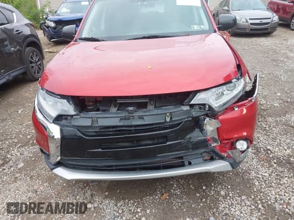 ✅ 2017 Mitsubishi Outlander ES • VIN: JA4AZ2A36HZ031754 • Lot: 43478795. Listed on IAAI with 100,991 mi. Free auction sales archive from the USA and detailed vehicle history report at DreamBid. Image 12.