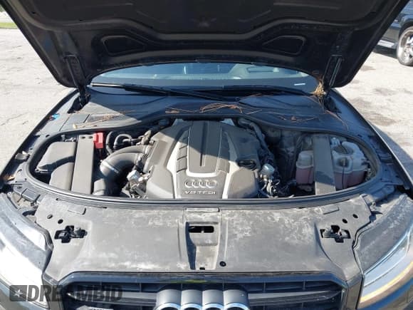 ✅ 2017 Audi A8 Sport • VIN: WAU43AFD7HN014742 • Лот: 42919334. Опубликован ранее на IAAI с пробегом 125 241 миль. Бесплатный доступ к архиву аукционных продаж из США и подробный отчёт об истории автомобиля на DreamBid. Изображение 10.