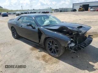 ✅ 2022 Dodge Challenger GT • VIN: 2C3CDZJG0NH140204 • Lot: 67255654. Wystawiony na Copart z przebiegiem 39 136 mil. Bezpłatny archiwum sprzedaży aukcyjnych z USA i szczegółowy raport historii pojazdu na DreamBid. Zdjęcie 4.
