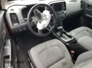 ✅ 2020 Chevrolet Colorado 4WD Work Truck • VIN: 1GCHTBEN1L1146805 • Lot: 85055864. Wystawiony na Copart z przebiegiem 52 414 mil. Bezpłatny archiwum sprzedaży aukcyjnych z USA i szczegółowy raport historii pojazdu na DreamBid. Zdjęcie 8.