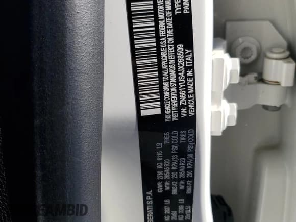 ✅ 2018 Maserati Levante S GranSport • VIN: ZN661YUS4JX268509 • Лот: 84695894. Опубликован ранее на Copart с пробегом 94 048 миль. Бесплатный доступ к архиву аукционных продаж из США и подробный отчёт об истории автомобиля на DreamBid. Изображение 14.