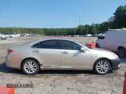 ✅ 2012 Lexus ES 330 • VIN: JTHBK1EG8C2508531 • Лот: 43209828. Опубликован ранее на IAAI с пробегом 200 177 миль. Бесплатный доступ к архиву аукционных продаж из США и подробный отчёт об истории автомобиля на DreamBid. Изображение 13.