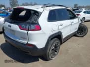 ✅ 2019 Jeep Cherokee Trailhawk • VIN: 1C4PJMBX8KD258582 • Lot: 42308953. Listed on IAAI with 138,918 mi. Free auction sales archive from the USA and detailed vehicle history report at DreamBid. Image 4.