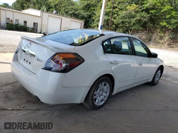 ✅ 2010 Nissan Altima SL • VIN: 1N4AL2AP6AC142717 • Лот: 70116265. Опубликован ранее на Copart с пробегом 139 435 миль. Бесплатный доступ к архиву аукционных продаж из США и подробный отчёт об истории автомобиля на DreamBid. Изображение 3.