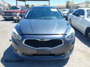 ✅ 2014 Kia Cadenza Premium • VIN: KNALN4D72E5157257 • Lot: 42703024. Wystawiony na IAAI z przebiegiem 58 051 mil. Bezpłatny archiwum sprzedaży aukcyjnych z USA i szczegółowy raport historii pojazdu na DreamBid. Zdjęcie 12.
