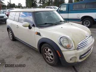 ✅ 2014 MINI Clubman • VIN: WMWZF3C59ET492934 • Lot: 42249849. Wystawiony na IAAI z przebiegiem 153 930 mil. Bezpłatny archiwum sprzedaży aukcyjnych z USA i szczegółowy raport historii pojazdu na DreamBid. Zdjęcie 1.