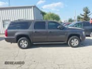 ✅ 2010 Chevrolet Suburban LT • VIN: 1GNUKJE31AR222040 • Lot: 43191704. Listed on IAAI with 207,569 mi. Free auction sales archive from the USA and detailed vehicle history report at DreamBid. Image 13.