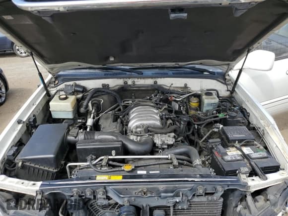 ✅ 2002 Lexus LX 470 • VIN: JTJHT00W423522126 • Лот: 56582855. Опубликован ранее на Copart с пробегом 280 679 миль. Бесплатный доступ к архиву аукционных продаж из США и подробный отчёт об истории автомобиля на DreamBid. Изображение 12.